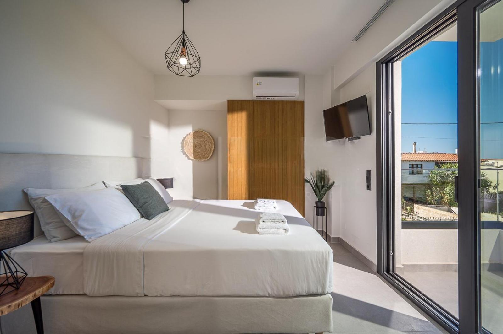 Destino Sea View With Private Pool וילה Goúrnes